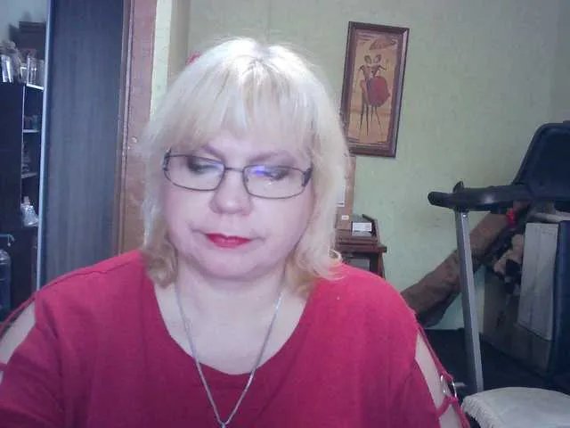 Live sex webcam photo for LOLA88888 #272512213