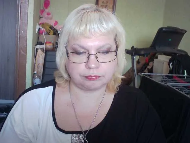 Live sex webcam photo for LOLA88888 #273426516