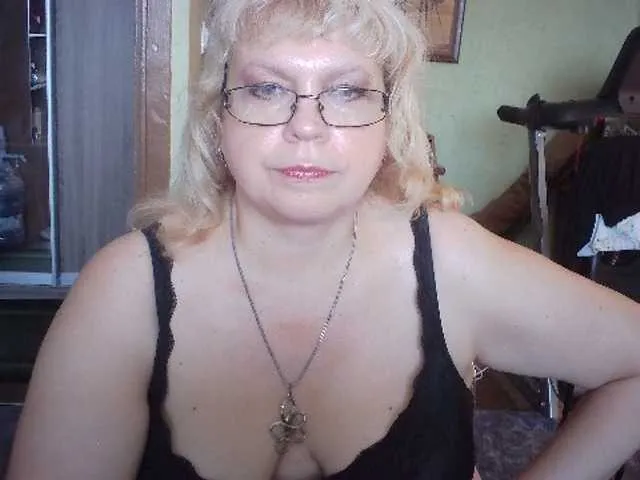 Live sex webcam photo for LOLA88888 #276151093