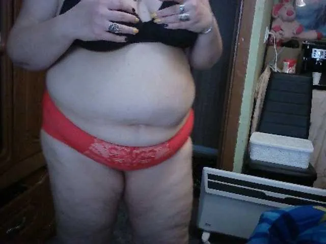 Live sex webcam photo for LOLA88888 #276564299