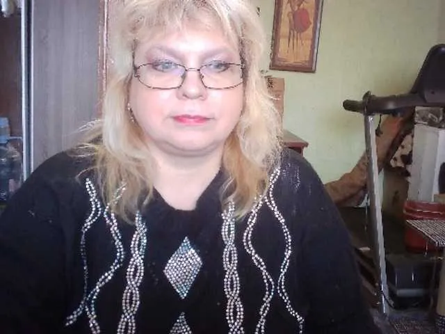 Live sex webcam photo for LOLA88888 #277448022