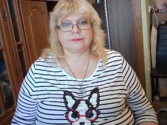 Live sex webcam photo for LOLA88888 #277676890
