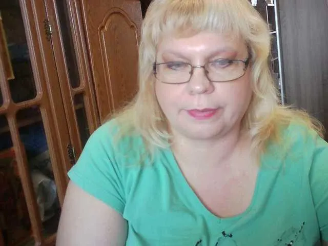 Live sex webcam photo for LOLA88888 #277888039