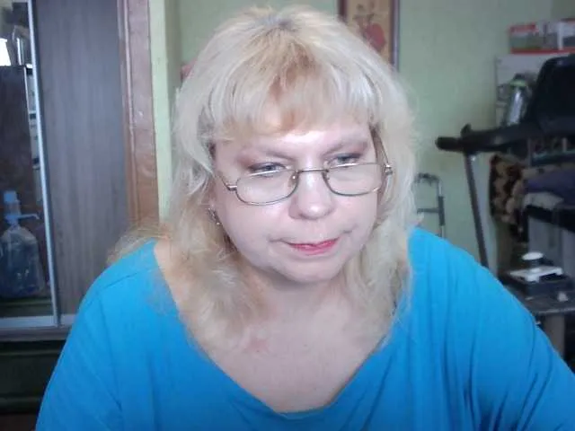 Live sex webcam photo for LOLA88888 #291119372