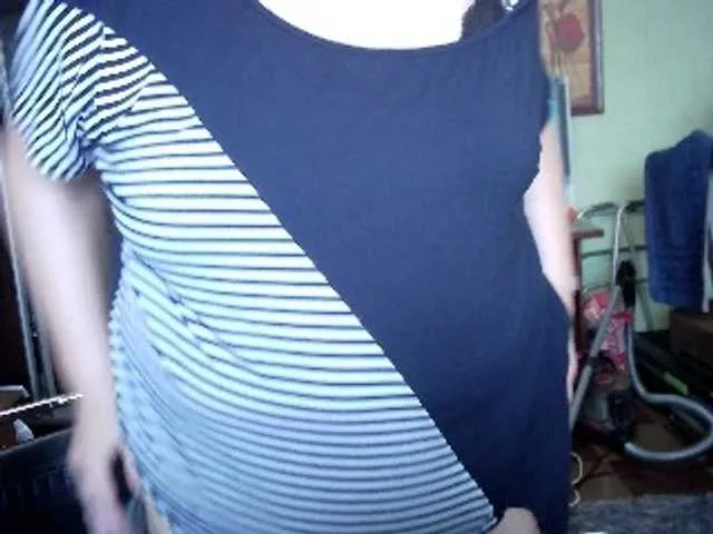 Live sex webcam photo for LOLA88888 #291245942