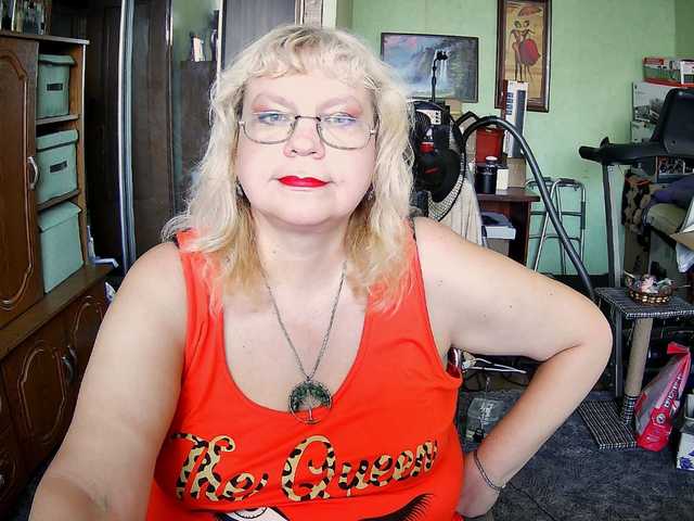 Live sex webcam photo for LOLA88888 #291480325