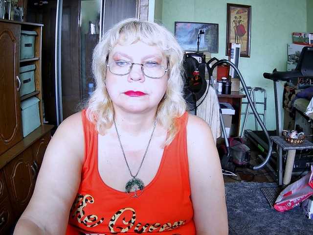 Live sex webcam photo for LOLA88888 #291494907