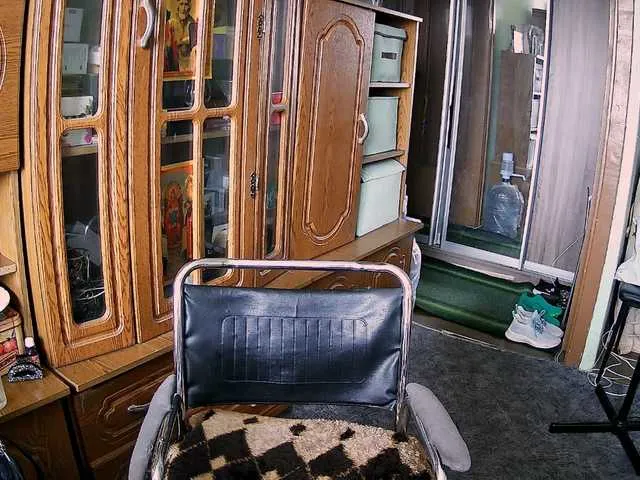 Live sex webcam photo for LOLA88888 #291743380