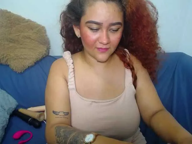 Live sex webcam photo for LOLYTABIGBOOBS #290499408