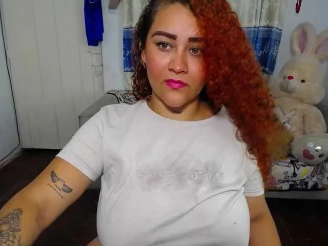 Live sex webcam photo for LOLYTABIGBOOBS #290680132