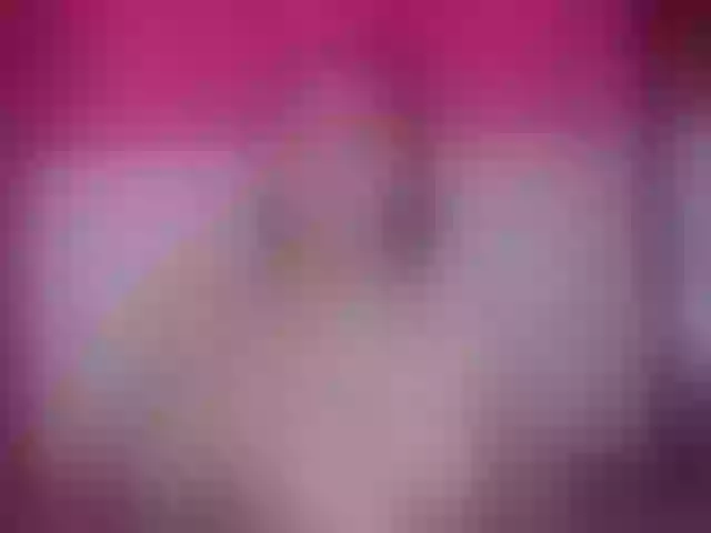Live sex webcam photo for LUCY-FERRE1IR #273679150
