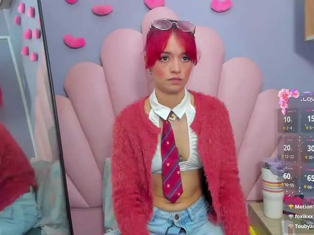 Live sex webcam photo for LUCYMILLER #292290681