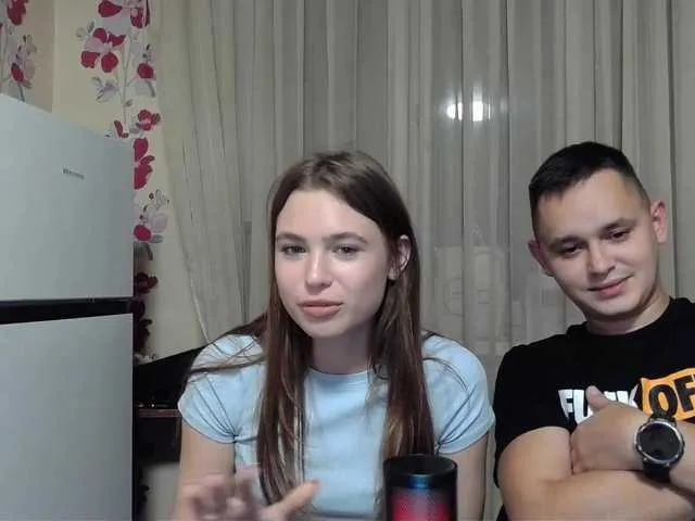 Live sex webcam photo for LUNACOMM #276687676