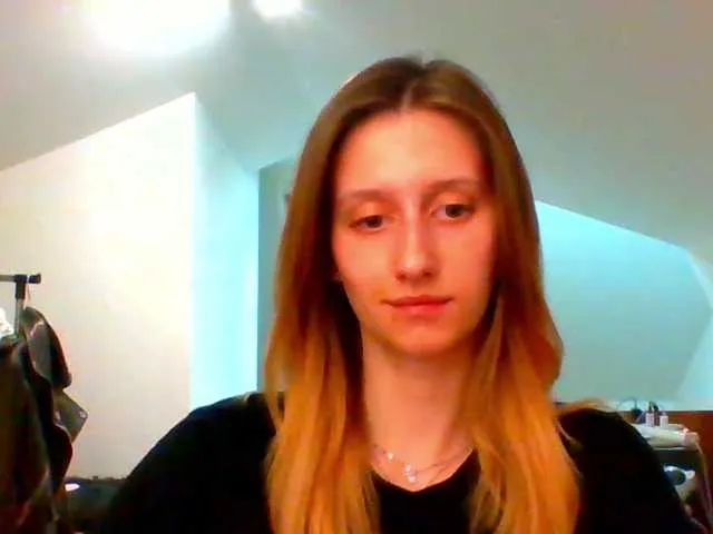 Live sex webcam photo for LUNAdream #290855706