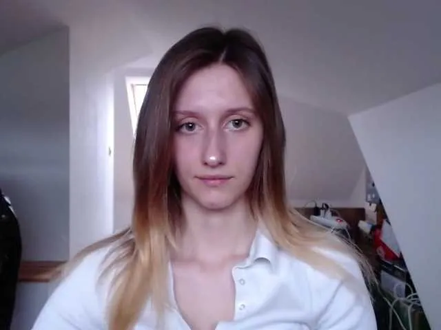 Live sex webcam photo for LUNAdream #291129835