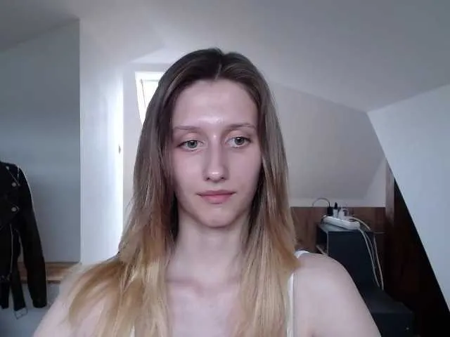 Live sex webcam photo for LUNAdream #291159971