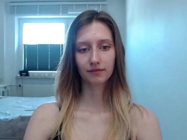 Live sex webcam photo for LUNAdream #291338922