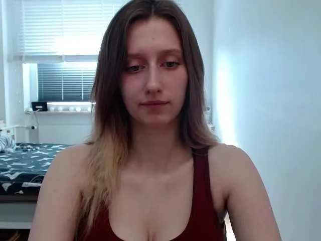 Live sex webcam photo for LUNAdream #291363728