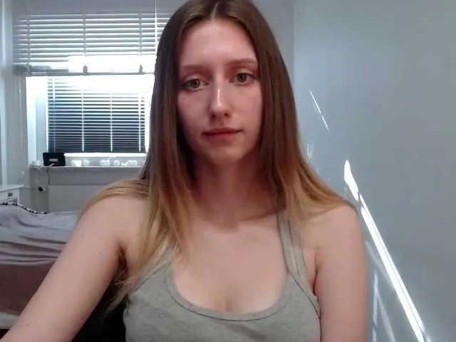Live sex webcam photo for LUNAdream #291639702