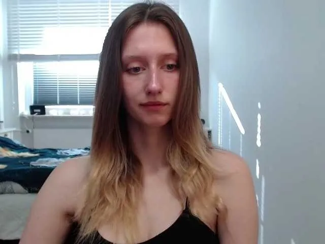 Live sex webcam photo for LUNAdream #291724820