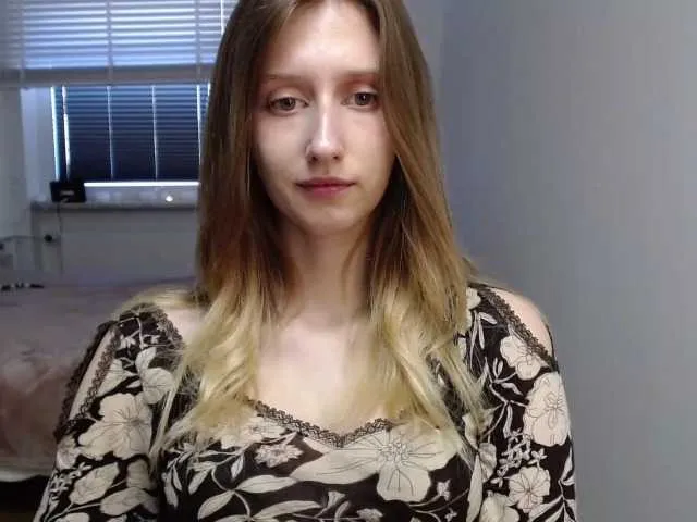 Live sex webcam photo for LUNAdream #291742660