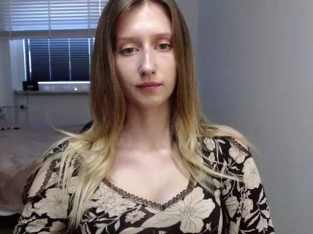 Live sex webcam photo for LUNAdream #291744399
