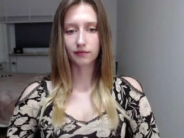 Live sex webcam photo for LUNAdream #291746228