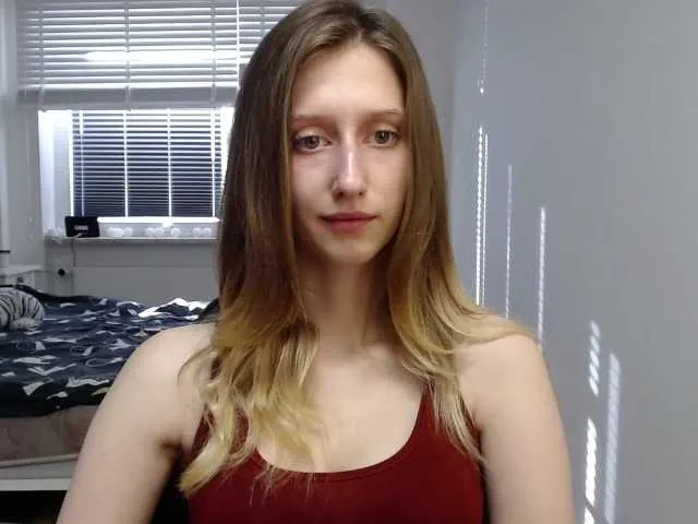 Live sex webcam photo for LUNAdream #291803228