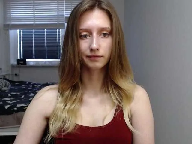 Live sex webcam photo for LUNAdream #291804784