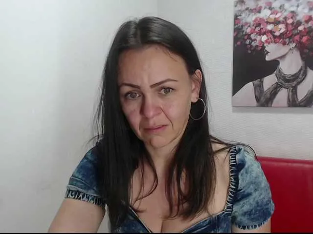 Live sex webcam photo for LYAKAM #273375610