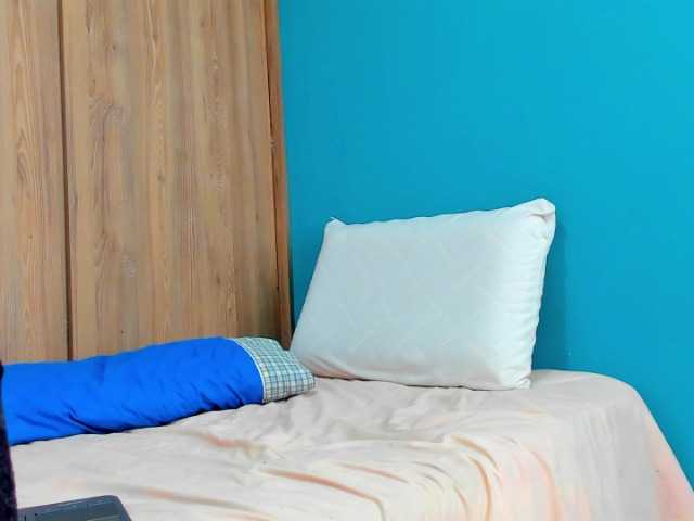 Live sex webcam photo for La-Rosa-Coque #276235073