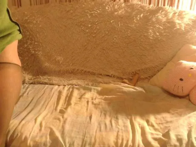 Live sex webcam photo for La-lla #271830564