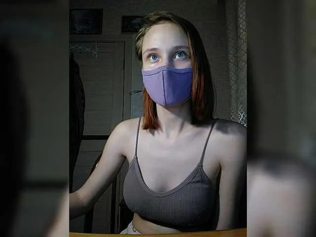 Live sex webcam photo for LaSnail #272057382