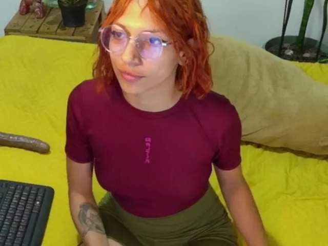 Live sex webcam photo for Laazulyy #275503904