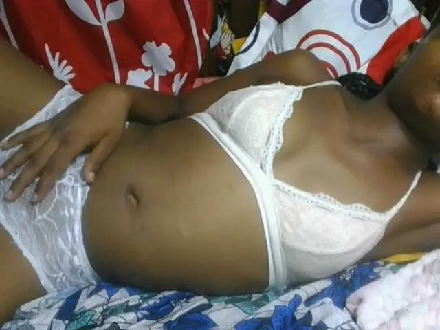 Live sex webcam photo for Labella204 #290371037