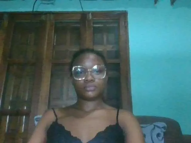 Live sex webcam photo for Labella204 #290775726