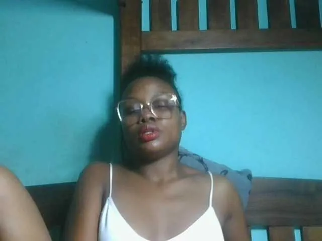 Live sex webcam photo for Labella204 #290827488