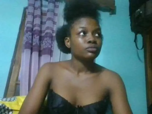 Live sex webcam photo for Labella204 #290835322