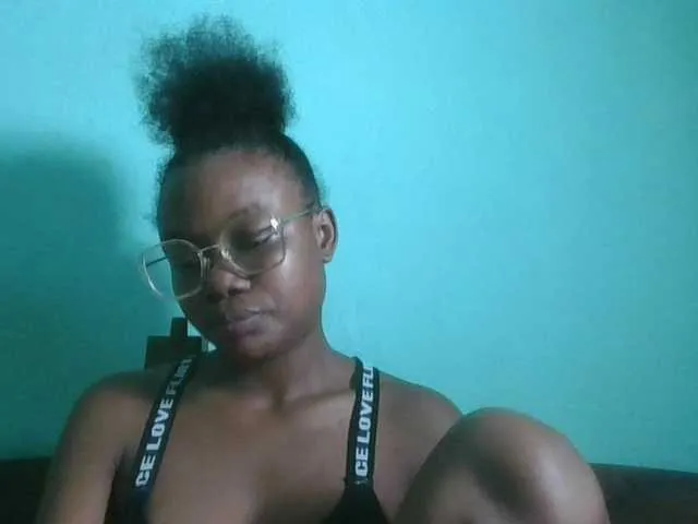 Live sex webcam photo for Labella204 #290841471