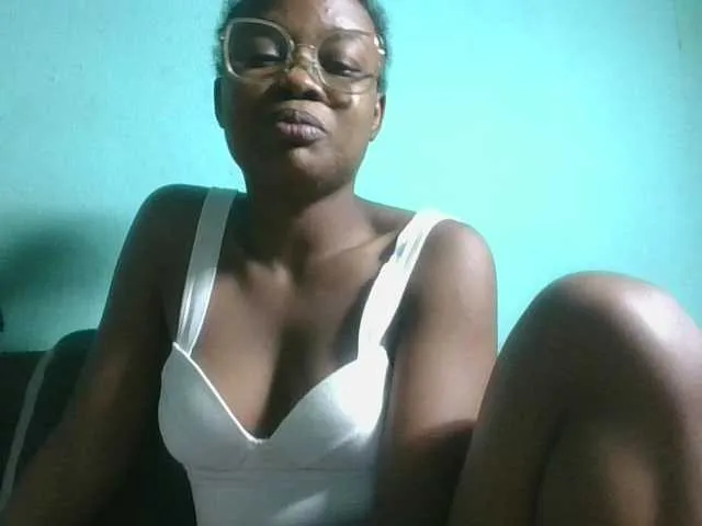 Live sex webcam photo for Labella204 #291233052