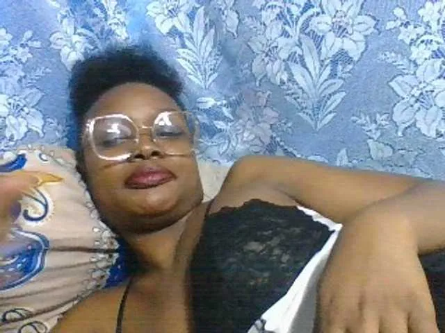 Live sex webcam photo for Labella204 #291352944