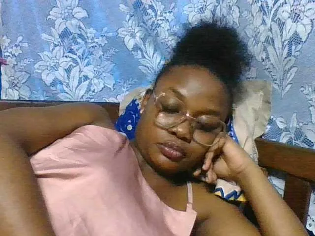 Live sex webcam photo for Labella204 #291359492