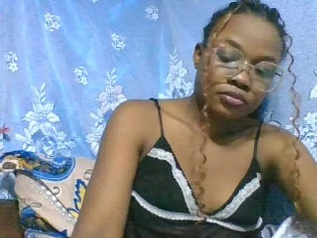 Live sex webcam photo for Labella204 #291426166