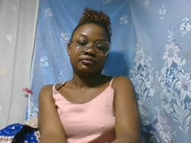 Live sex webcam photo for Labella204 #291460492