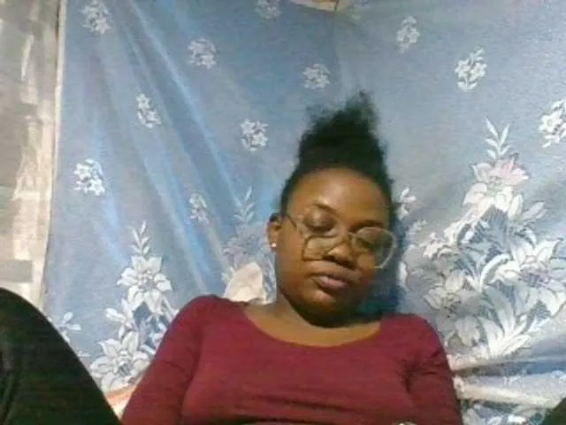 Live sex webcam photo for Labella204 #291623945
