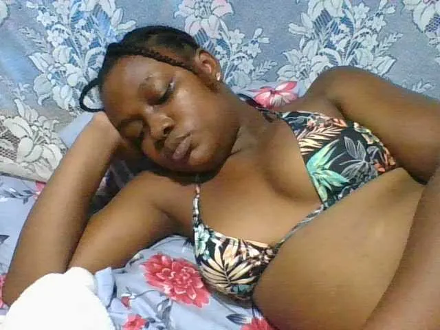Live sex webcam photo for Labella204 #292828946