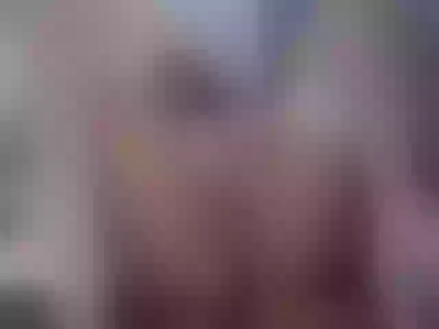 Live sex webcam photo for Lacolorina #273832600