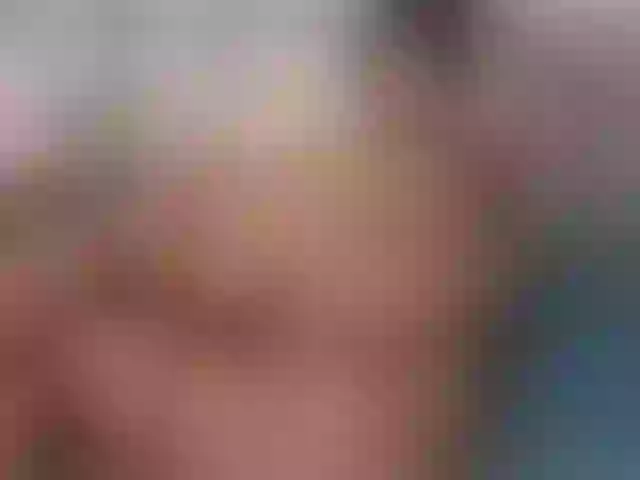 Live sex webcam photo for Lacolorina #274092170