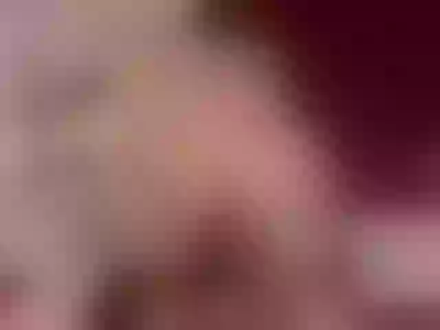 Live sex webcam photo for Lacolorina #275908705