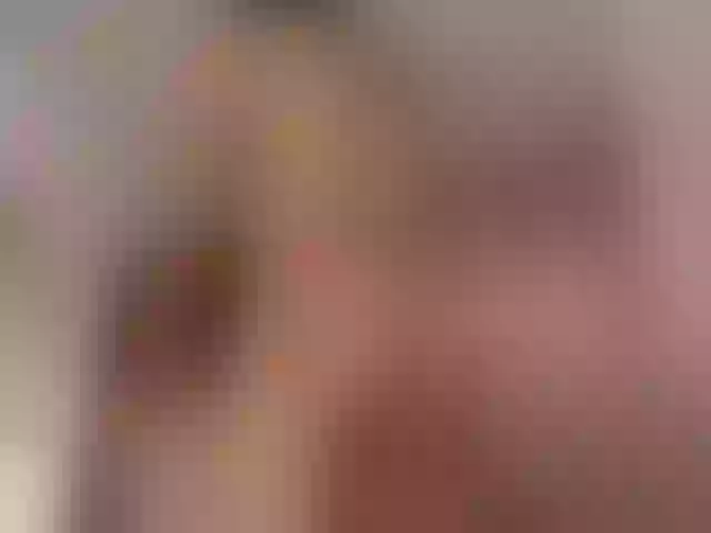 Live sex webcam photo for Lacolorina #277671184